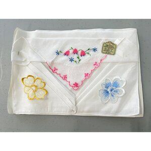 Orlana Vintage Handkerchief Floral Embroidered White All Cotton Granny NEW